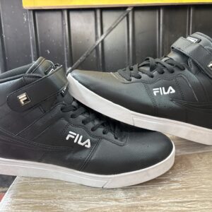 Tenis de marca mixto $1,099 140
