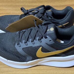 Tenis de marca mixto $1099 173