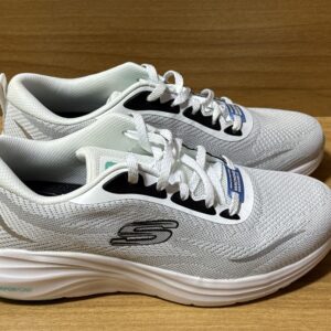Tenis de marca mixto $999 309