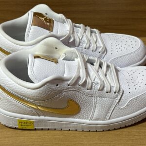Tenis de marca mixto $1,049 378