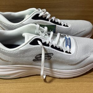 Tenis de marca mixto $999 348