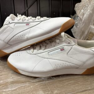 Tenis de marca mixto $1,099 138