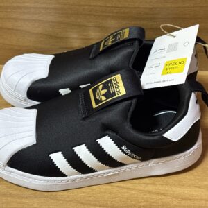 Tenis de marca mixto $999 366