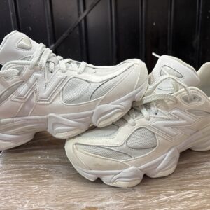 Tenis de marca mixto $1,099 141