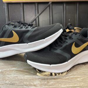 Tenis de marca mixto $1,049 142