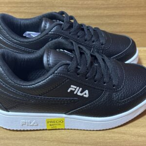 Tenis de marca mixto $899 355