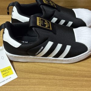 Tenis de marca mixto $999 367