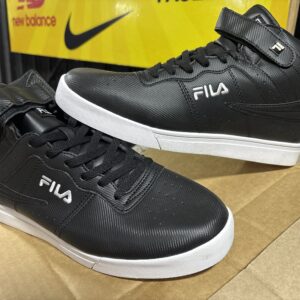 Tenis de marca mixto $999 167