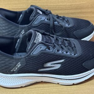 Tenis skerchers negro $999 424