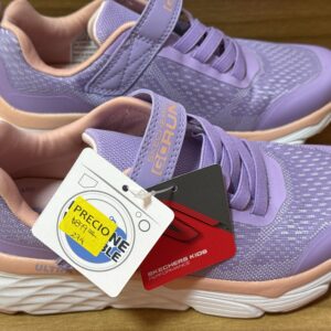 Tenis de marca mixto $899 274