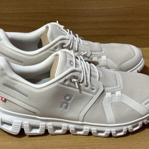 Tenis Cloud beige $1299 456