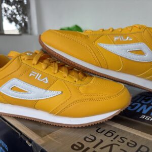 Tenis Fila Amarillo $1,049 541