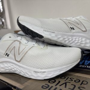 Tenis New Balance $1049 555