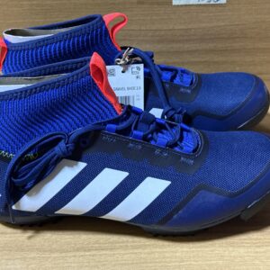 Tenis Adidas azul $1099 520