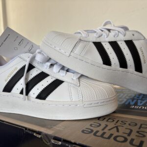 Tenis ADIDAS $1,099 571