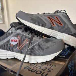 Tenis New Balance Gris $1,099 572