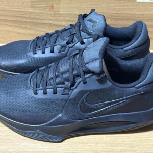 Tenis Nike negro $1099 893