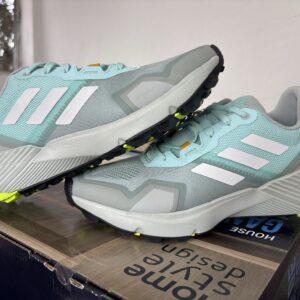 Tenis Adidas Terrex $1,199 543