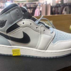 Tenis Jordan  $1299 1016