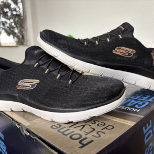 Tenis Skechers negros $999 531