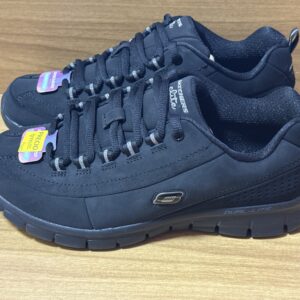 Tenis Skechers negro $999 665