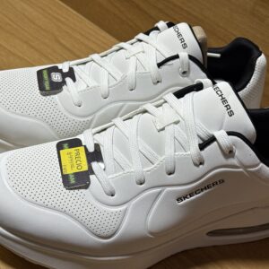 Tenis Skechers blanco $999 692