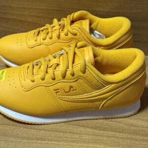 Tenis fila amarillo $999 690