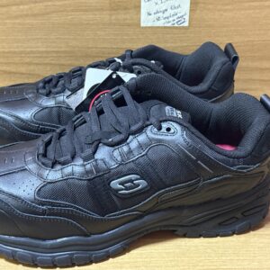 Tenis Skechers negro $999 780