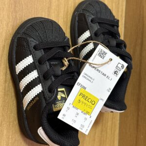 Tenis adidas negro niño $999 738