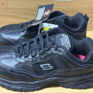 Tenis Skechers negro $999 935