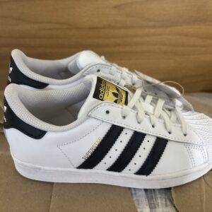 Tenis Adidas blanco niño $1099 1337