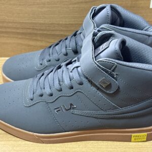 Tenis fila gris $999 1129