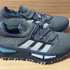 Tenis Adidas verde $1399 1294