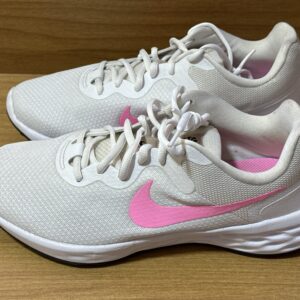 Tenis Nike blanco/rosa $1049 1035