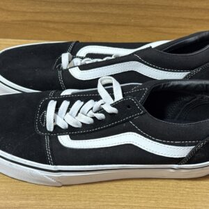 Tenis VANS negro/blanco $999 1044